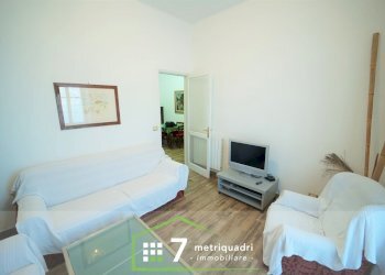 2.JPG - Four-room apartment Chiavari - photo 3