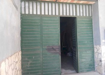 2 - Box Viale Umberto I 35, San Polo dei Cavalieri - foto 2