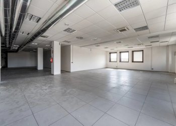 Capannone Via Paganini, Settimo Torinese - foto 31
