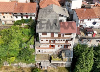 Casa indipendente Frazione Cerruti, 41
Ponzone, Valdilana - foto 1