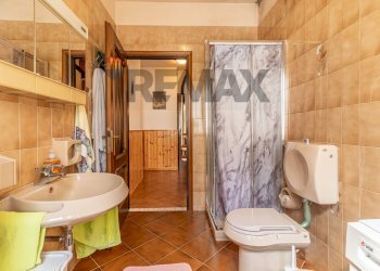 Casa indipendente Frazione Cerruti, 41
Ponzone, Valdilana - foto 11