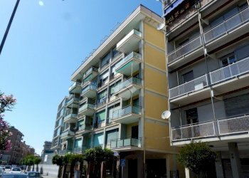 Apartment corso vincenzo de michiel, Chiavari - photo 4