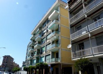 Apartment corso vincenzo de michiel, Chiavari - photo 35