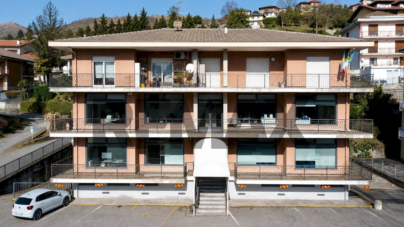 Locale Commerciale Fondotoce, Verbania, Verbania - foto 1