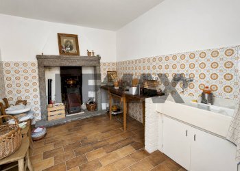 Rustic via teresa tarchetti, 6 
 Cannero Riviera, Cannero Riviera - photo 6