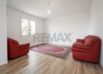 Villa Via San Gaudenzio, 12 
 Locate, Ponte San Pietro - photo 12