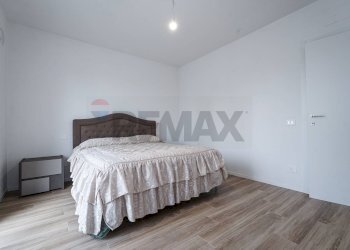 Villa Via San Gaudenzio, 12 
 Locate, Ponte San Pietro - photo 21