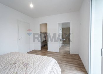 Villa Via San Gaudenzio, 12 
 Locate, Ponte San Pietro - photo 22
