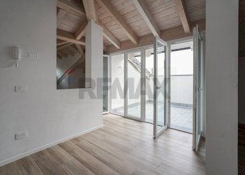 Villa Via San Gaudenzio, 12 
 Locate, Ponte San Pietro - photo 34