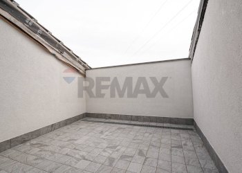 Villa Via San Gaudenzio, 12 
 Locate, Ponte San Pietro - photo 36
