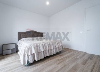 Villa Via San Gaudenzio, 12 
 Locate, Ponte San Pietro - photo 58