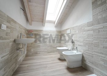 Villa Via San Gaudenzio, 12 
 Locate, Ponte San Pietro - photo 70