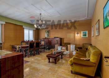 Trilocale Via Dei Galliari, 11 
 San Paolo, Bergamo (zona San Paolo) - foto 1