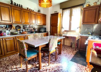 Casa indipendente Via Valeriana, 4
Boario Terme, Darfo Boario Terme - foto 22