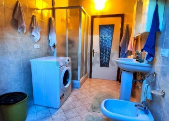 Casa indipendente Via Valeriana, 4
Boario Terme, Darfo Boario Terme - foto 46