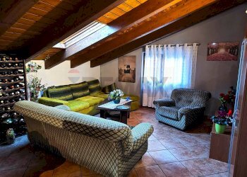 Casa indipendente Via Valeriana, 4
Boario Terme, Darfo Boario Terme - foto 47