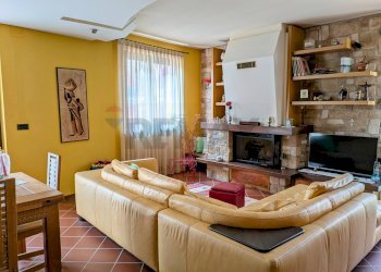 Casa indipendente Pian Camuno, BS, Pian Camuno - foto 1