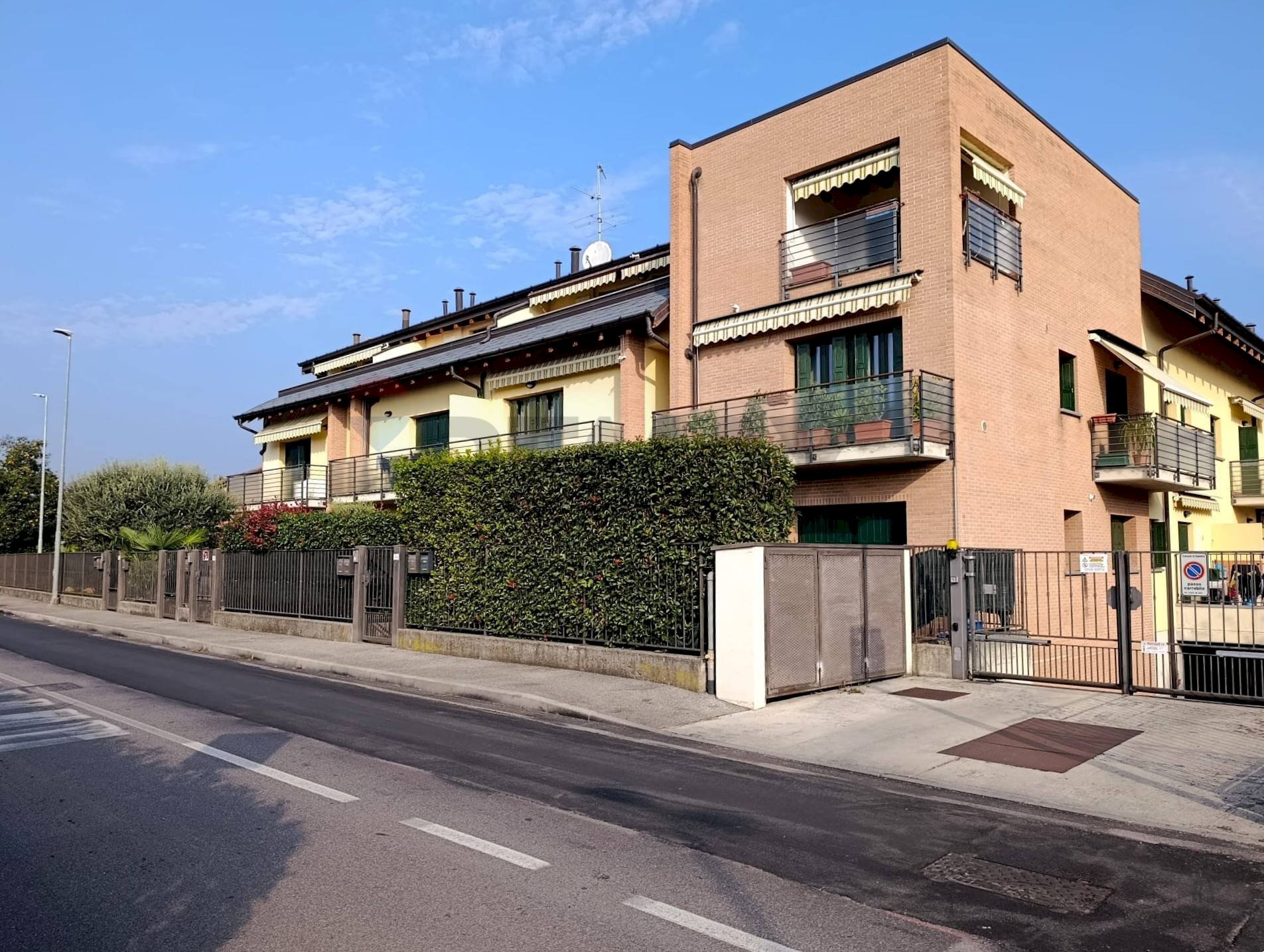 Three-room apartment Dalmine, BG, Dalmine - photo 1