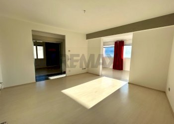 Two-room apartment Lovere, BG, Lovere - photo 4