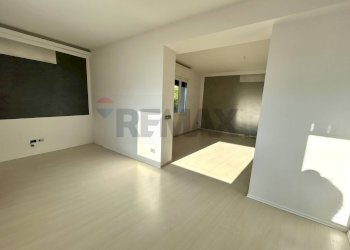 Two-room apartment Lovere, BG, Lovere - photo 5