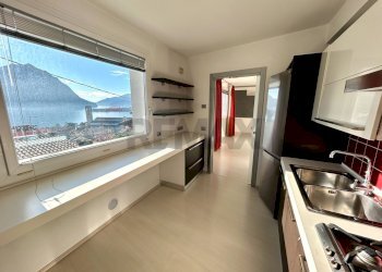 Two-room apartment Lovere, BG, Lovere - photo 13
