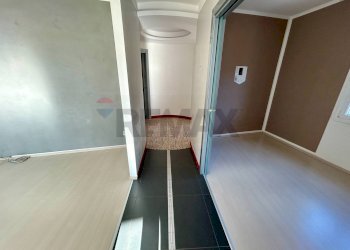 Two-room apartment Lovere, BG, Lovere - photo 21