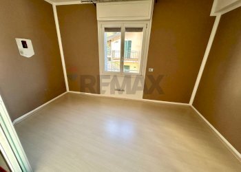 Two-room apartment Lovere, BG, Lovere - photo 23
