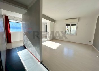 Two-room apartment Lovere, BG, Lovere - photo 25
