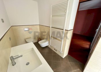 Two-room apartment Lovere, BG, Lovere - photo 39