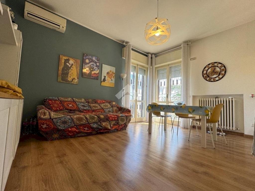Three-room apartment Via irma bandiera, Cattolica - photo 1