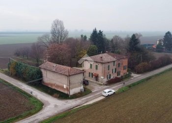 Casa semi indipendente Via Lunga, Cento - foto 1