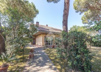 Villa Via Isonzo, Cervia - photo 2