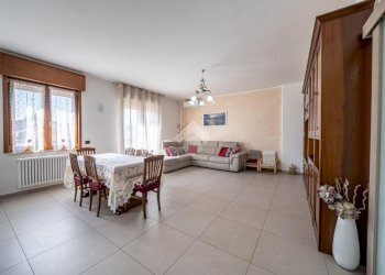 Villa Via Giardini Sud, Formigine - photo 3