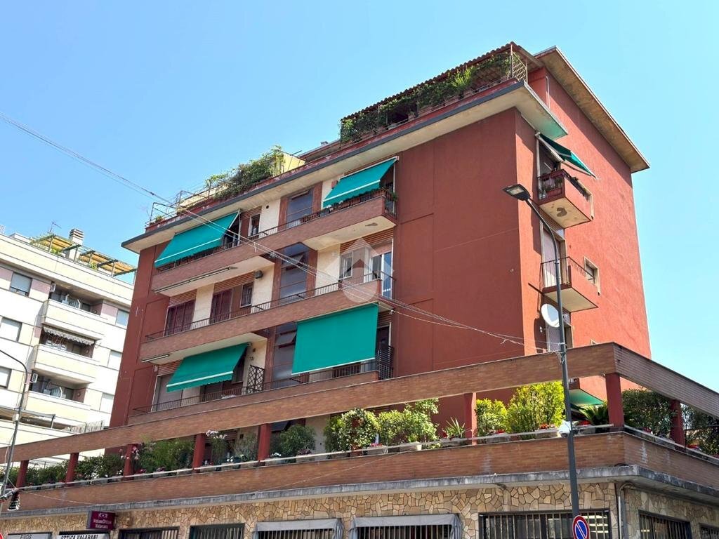 Two-room apartment Via giuseppe tartini, Milano (neighborhood Dergano) - photo 1