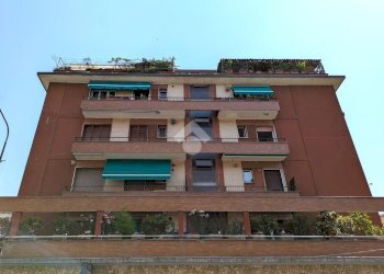 Two-room apartment Via giuseppe tartini, Milano (neighborhood Dergano) - photo 4