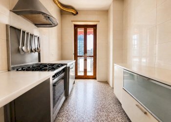 Trilocale Via Emilio Cornalia, Milano (zona Isola) - foto 11