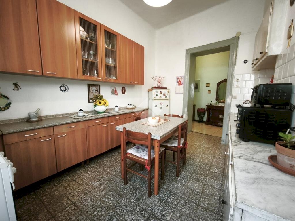 Trilocale Piazza Derna, Torino (zona Regio Parco) - foto 2