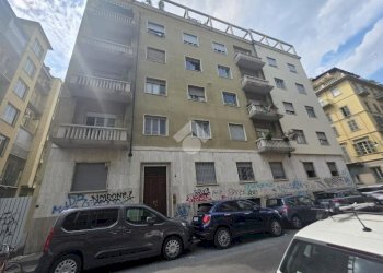 Two-room apartment Via Alessandro Manzoni, Torino (neighborhood Quadrilatero Romano) - photo 4