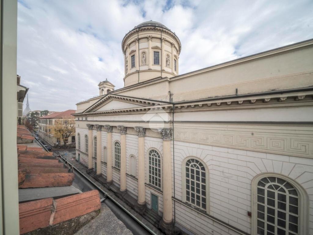 Bilocale Via San Massimo, Torino (zona Centro) - foto 1