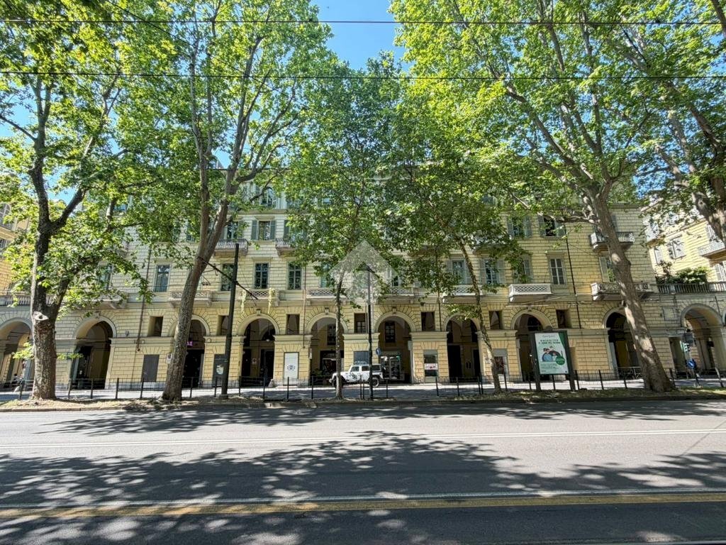 Bilocale Torino, Torino (zona Crocetta) - foto 1