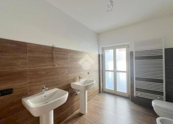 Apartment Via C. Benso di Cavour, Asti - photo 8