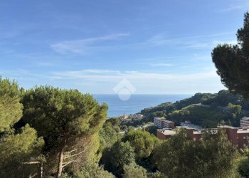 Apartment Via Due Dicembre 1944, Genova (neighborhood Palmaro) - photo 2