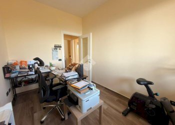 Apartment Via Due Dicembre 1944, Genova (neighborhood Palmaro) - photo 25