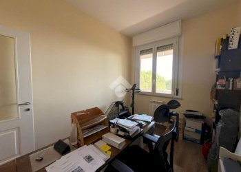 Apartment Via Due Dicembre 1944, Genova (neighborhood Palmaro) - photo 26