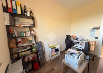 Apartment Via Due Dicembre 1944, Genova (neighborhood Palmaro) - photo 27