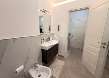 Apartment Via Due Dicembre 1944, Genova (neighborhood Palmaro) - photo 30