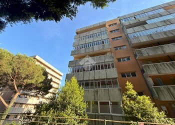Apartment Via Due Dicembre 1944, Genova (neighborhood Palmaro) - photo 40