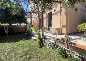 Quadrilocale Salita Chiapparolo, Genova (zona Quezzi) - foto 2