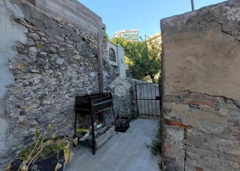 Quadrilocale Salita Chiapparolo, Genova (zona Quezzi) - foto 31