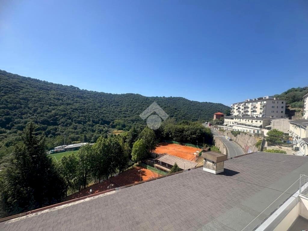 Four-room apartment Via Val Fontanabuona, Genova (neighborhood Sant'Eusebio) - photo 3
